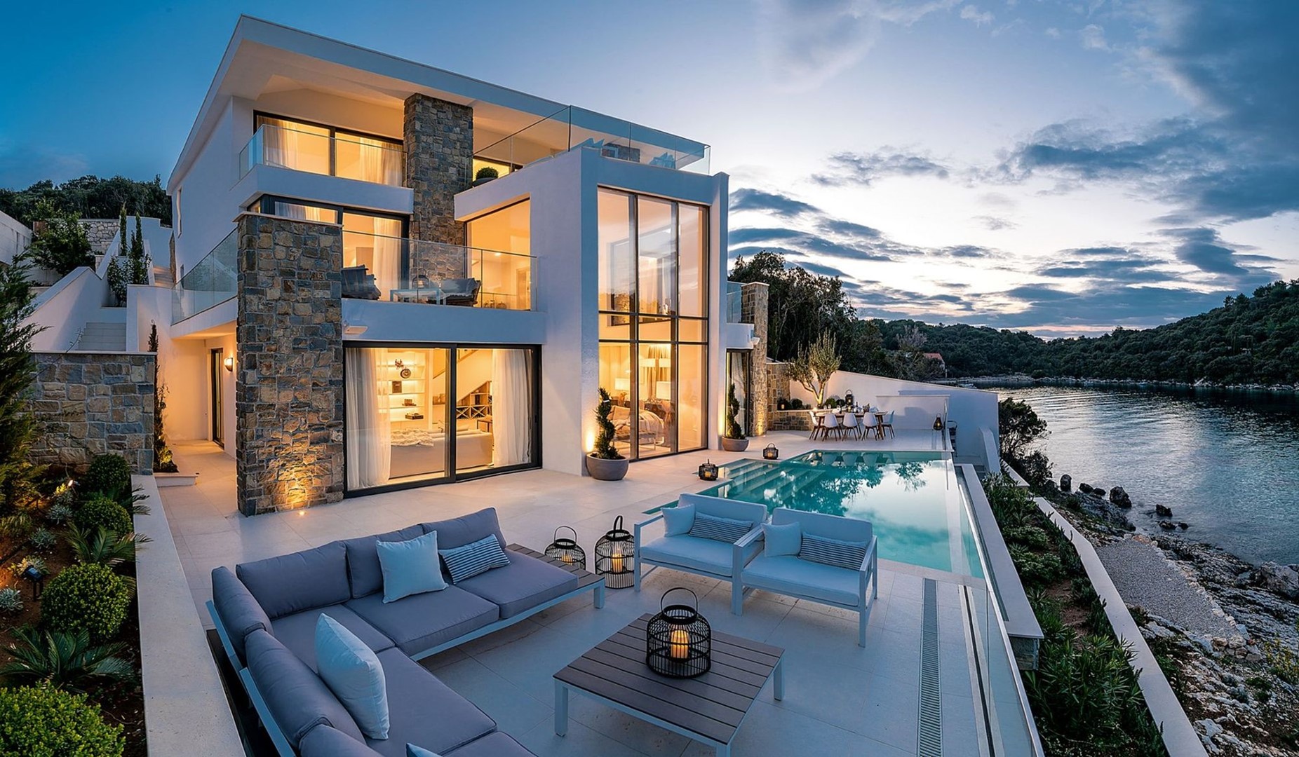 Luxury Villa